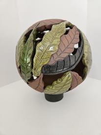 Leaf ball